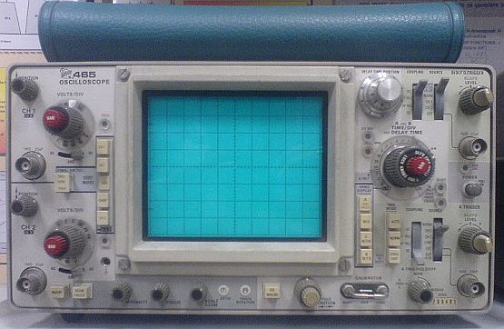 Type 465 Tektronix oscilloscope